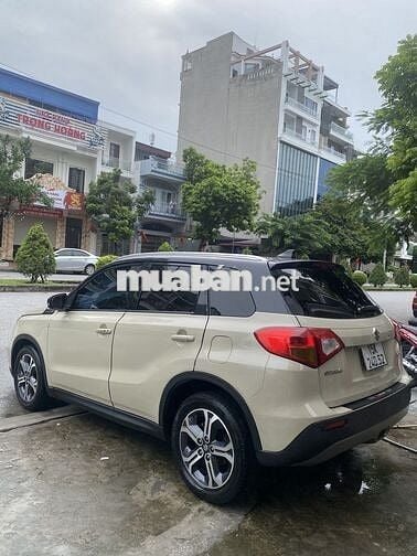 Suzuki Vitara 2016 1.6 AT - 820000 km