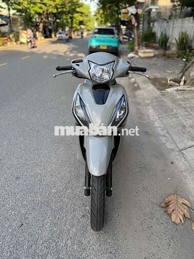 Vision 2024 Smartkey bản đặc biệt , bao sang tên