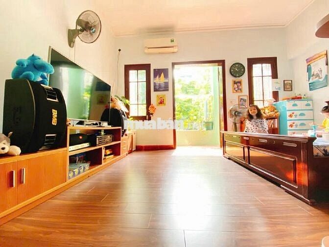 MỘ LAO - NHÀ ĐẸP 4 TẦNG - GẦN PHỐ - DIỆN TÍCH RỘNG - Ở NGAY - GIÁ TỐT