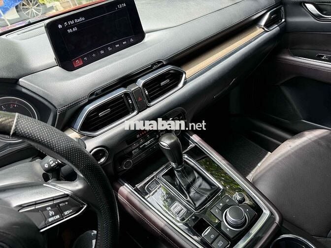 Mazda CX-8 2021  bản Luxury
