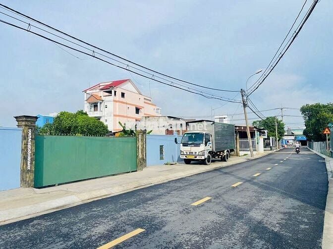 CẮT LỖ LÔ ĐẤT NGAY THỊ TRẤN CỦ CHI, GIÁ 830TR, DT 152m2 (134m2 thổ cư)