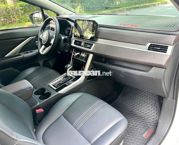 Mitsubishi Xpander 2025 Premium 1.5 AT - 6600 km