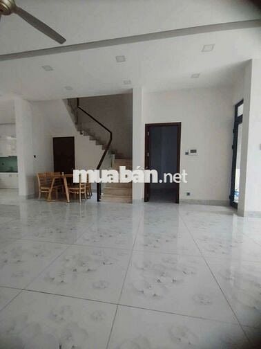 CHO THUÊ BIỆT THỰ NGAY CẠNH PHÚ MỸ HƯNG