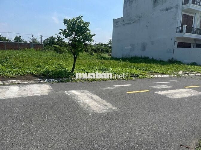 Ban đất cc tích trữ lâu năm,mat tiền,tp Gò Công,Tiền Giang 123m2 SHR