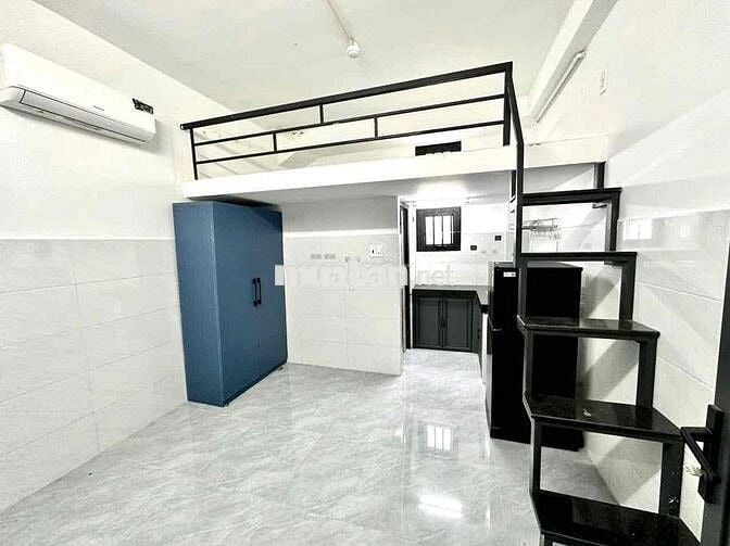 CĂN HỘ DỊCH VỤ NGAY GẦN ĐẠI HỌC NGUYỄN TẤT THÀNH 5 PHÚT ĐI XE