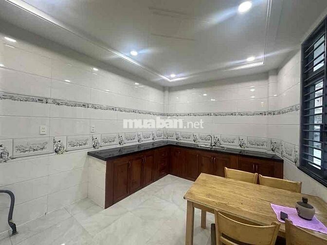 CĂN GÓC 6X20 MẶT TIỀN ĐƯỜNG HUỲNH THỊ HAI TCH VỊ TRÍ KINH DOANH ĐẸP