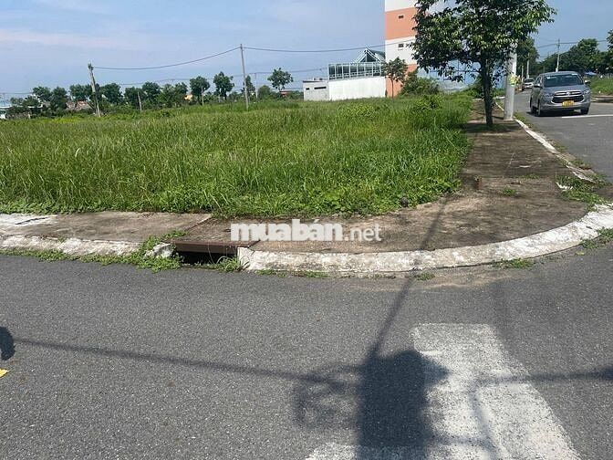 Ban đất cc tích trữ lâu năm,mat tiền,tp Gò Công,Tiền Giang 123m2 SHR
