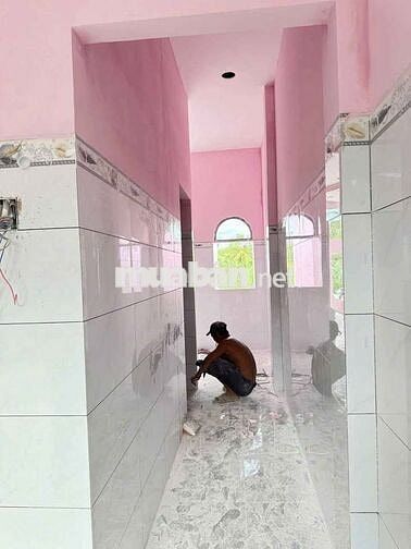 Anh Đức xây nhà để cưới vợ, mà vợ bỏ nên buồn bán đất tặng nhà đang