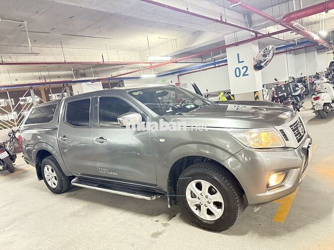 Nissan Navara 2016 E 2.5 MT 2WD - 300000 km