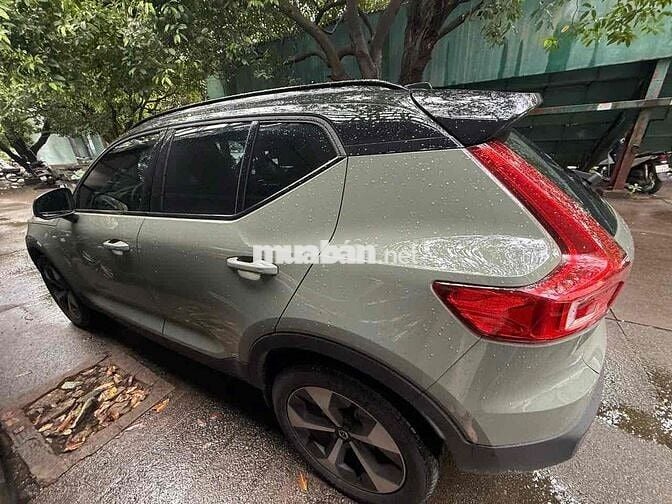 Volvo XC40 2024 - 10000 km