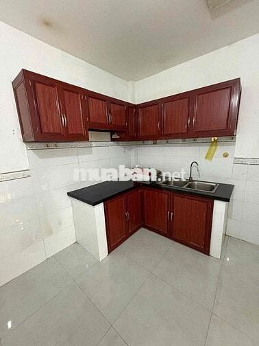 cho thuê nhà hr ôtô đâun trước nhà đường số 19 BHHA