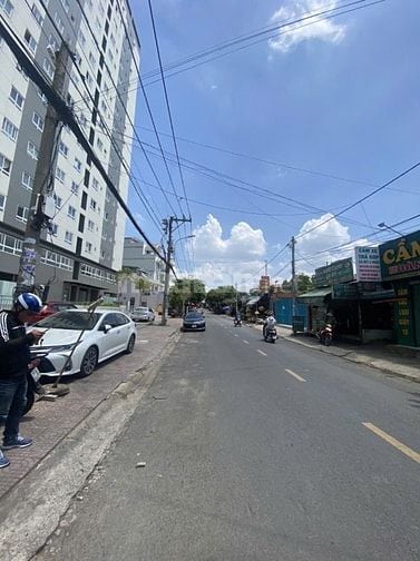 Bán đất đường 154 Tân Phú Quận 9 giá 32 tỷ tặng dãy trọ 