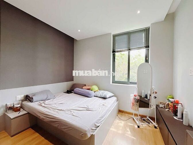 41 Chuyên dùng 9, Phú Mỹ,Q7, DT:213.5m2,3Tầng, Ngang7.4x29m, 23 tỷ
