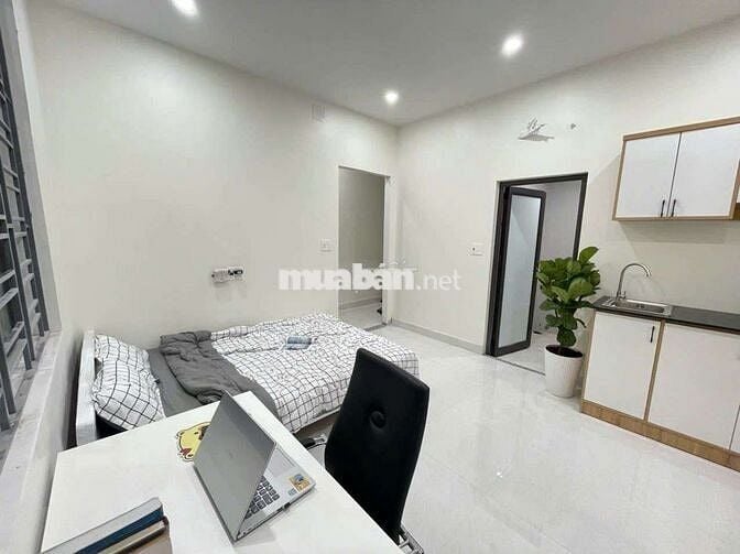 Cho thuê studio ban công siêu chill ở ngay chợ Phạm Văn Bạch