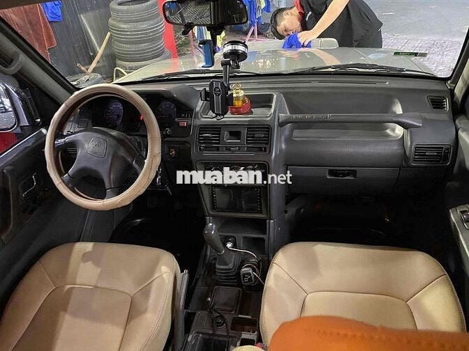 Mitsubishi Pajero 2004 - 7 chỗ V33 đẹp lắm