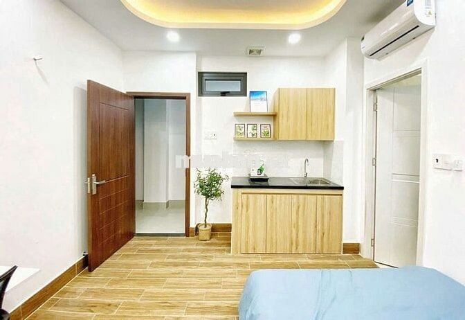 Cho thuê studio ban công siêu chill ở ngay chợ Phạm Văn Bạch