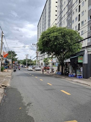 Bán đất đường 154 Tân Phú Quận 9 giá 32 tỷ tặng dãy trọ 