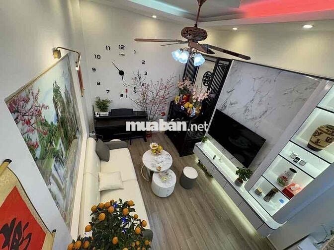 CĂN TRUNG TÂM SÀI ĐỒNG, 3 NGỦ, Ô TÔ ĐỖ CỬA, FULL NỘI THẤT GIÁ ĐẸP