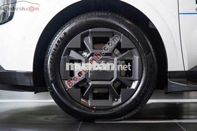 Kia Carnival Signature 1.6 Turbo HEV 7S 2025
