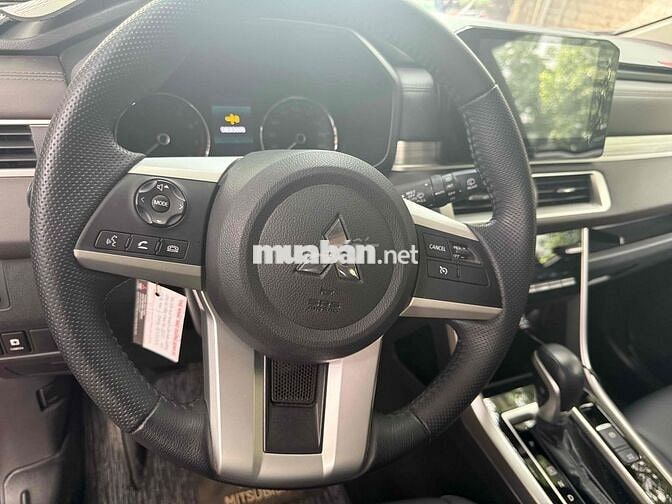 Mitsubishi Xpander 2024 Premium 1.5 AT - 19000 km