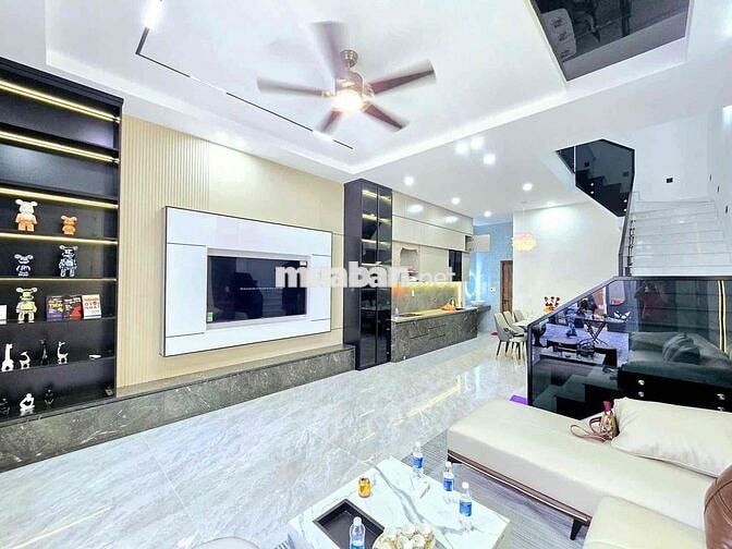 💥CHÍNH CHỦ CẦN BÁN – NHÀ XÂY MỚI 100% CÓ SÂN Ô TÔ 7 CHỖ - VỊ TRÍ ĐẸP 💥