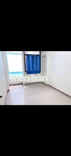 Cho thuê nhà 3 lầu Trần Tuấn Khải ngay chợ Hòa Bình