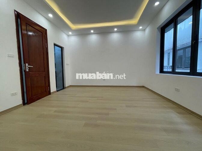 NHÀ ĐẸP LA KHÊ - 5 TẦNG THANG MÁY -Ở NGAY - KINH DOANH_GIÁ CHỈ 19.9 TỶ