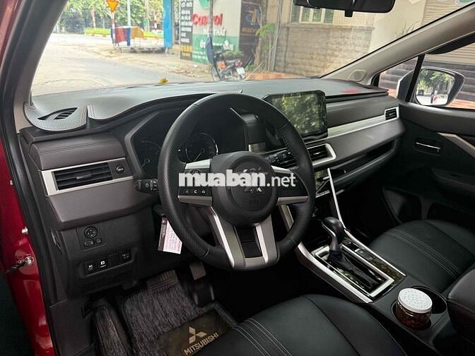 Mitsubishi Xpander 2024 Premium 1.5 AT - 19000 km