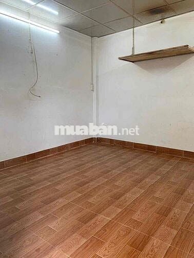 Chính Chủ Bán Nhà Nguyễn Khoái 18,1m giá 2tỷ , tương lai MTĐ