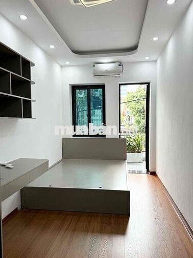 BÁN NHÀ TÂY SƠN-THỊNH QUANG- 24M2-6,6 TỶ- 10M RA Ô TÔ- VIEW THOÁNG