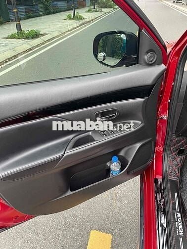 Mitsubishi Outlander 2.0CVT 2023 chính chủ từ mới