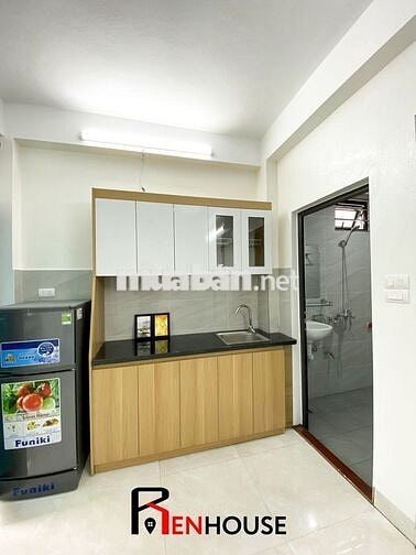 CHO THUÊ STUDIO BAN CÔNG THOÁNG NGAY ĐẠI HỌC THƯƠNG MẠI,BẾN XE MỸ ĐÌNH