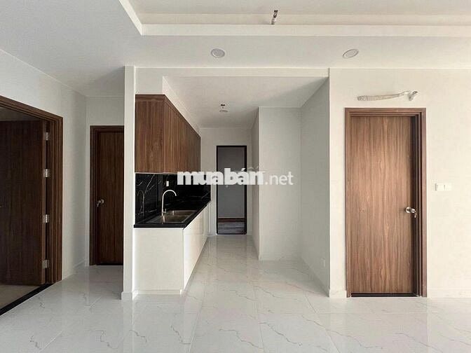 HÀNG HIẾM 2PN2WC CÓ BAN CÔNG GIÁ THUÊ CHỈ 5TR/THÁNG