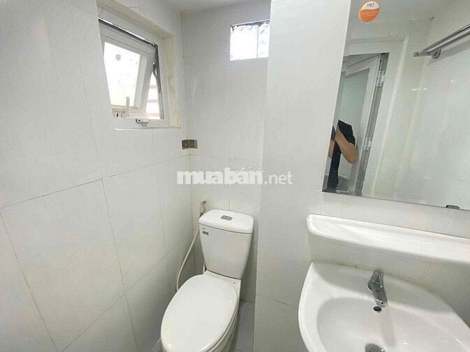 Phòng Trọ Có Gác - Gần Chợ Bà Chiểu - Ko Giới Hạn Người - Gần Hutech
