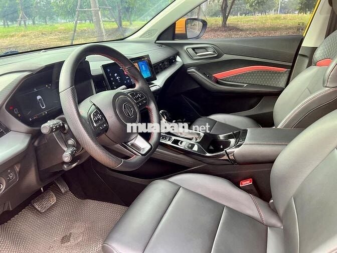 MG MG5 bản full Luxury 2024 - 28000 km mới tinh