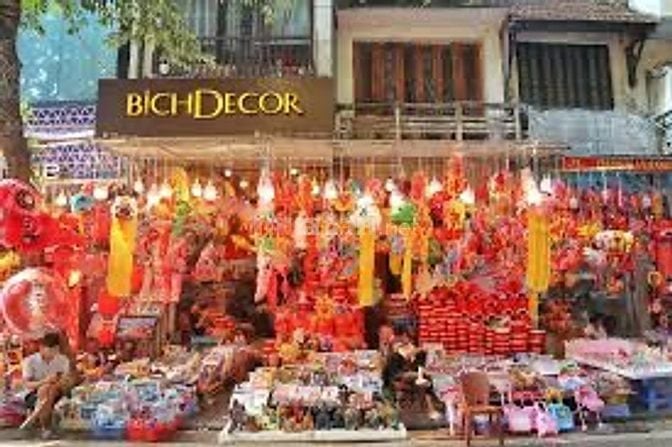 KHAI TRƯƠNG CỬA HÀNG MỚI TUYỂN NHÂN VIÊN TẠP VỤ DỊP TRUNG THU 