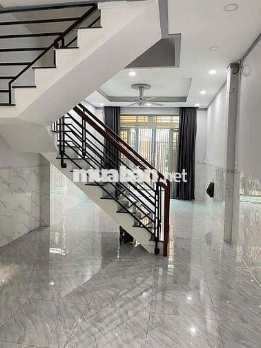 Nhà 1 Trệt 2 Lầu 3PN 4WC 4x13m Hẻm 156 Huỳnh Tấn Phát