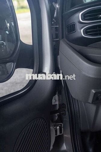 Ford Transit 2023 2.4L  - 65000 km