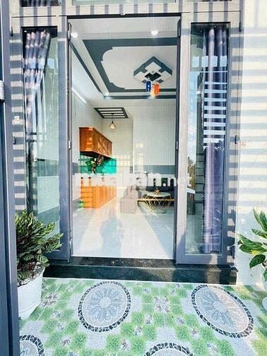 NHÀ MỚI DƯƠNG CÔNG KHI, HẺM Ô TÔ SÁT NGÃ 3 GIỒNG