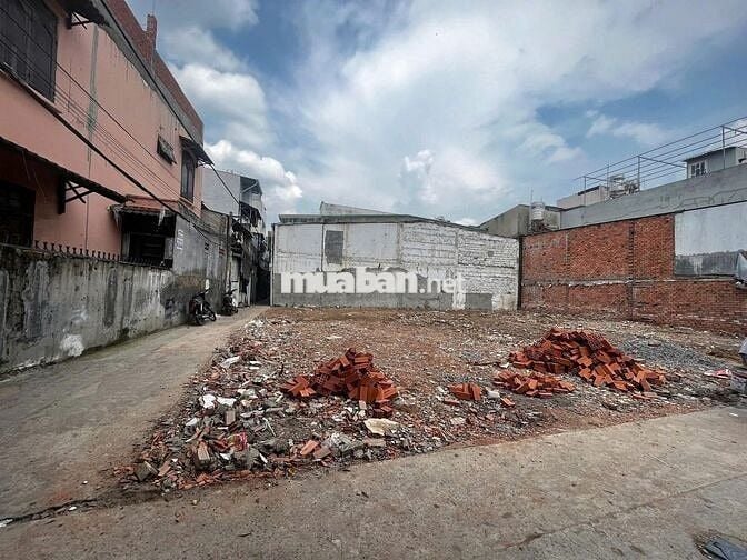 Lô đất đường 52 , Hiệp Bình Chánh