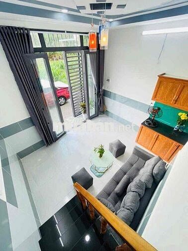 NHÀ MỚI DƯƠNG CÔNG KHI, HẺM Ô TÔ SÁT NGÃ 3 GIỒNG