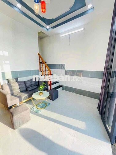 NHÀ MỚI DƯƠNG CÔNG KHI, HẺM Ô TÔ SÁT NGÃ 3 GIỒNG