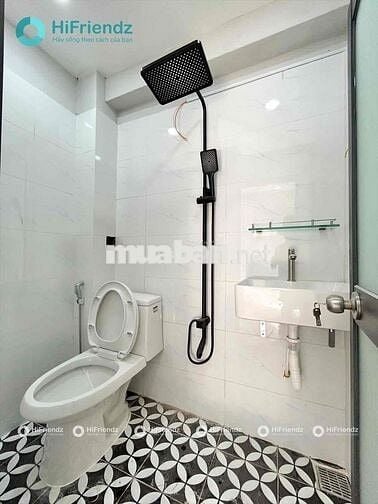 KHAI TRƯƠNG CĂN HỘ BAN CÔNG TÁCH BẾP GẦN ĐẠI HỌC TÀI CHÍNH- MARKETING