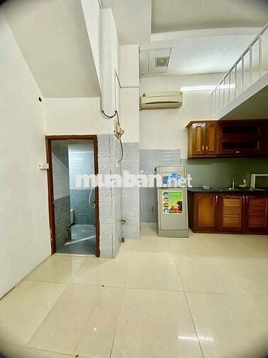 PHÒNG GÁC_BẾP LỚN_DT RỘNG_THI SÁCH_TÔN ĐỨC THẮNG_ĐH SÀI GÒN