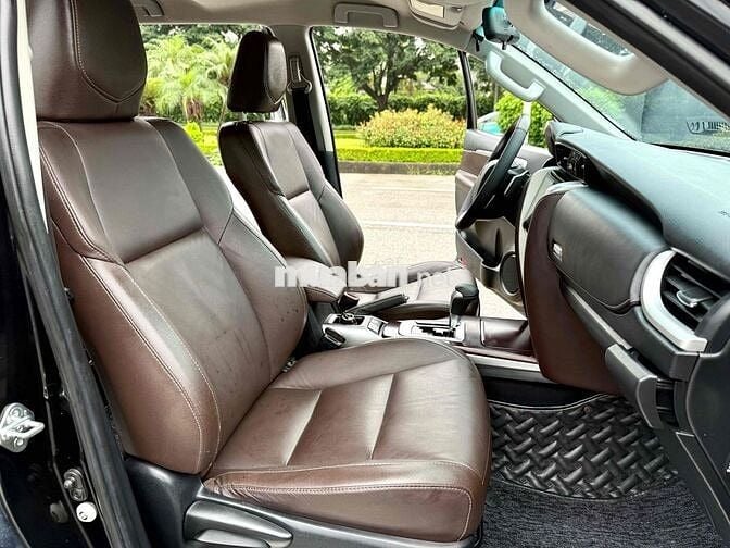 Toyota Fortuner 2.7V 4x2 AT 2017 Nhập Khẩu