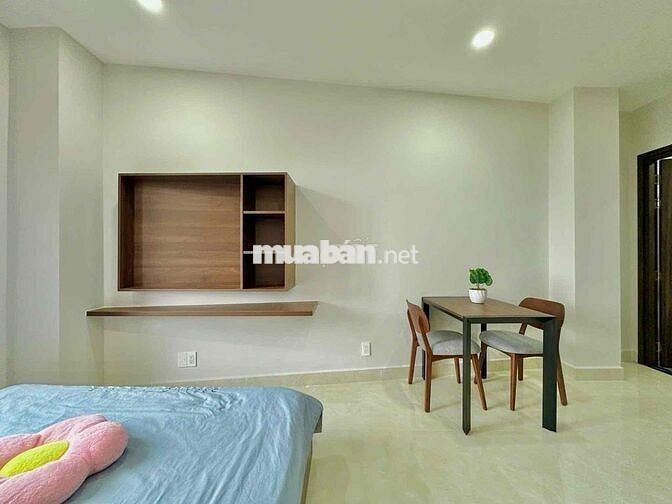 CHDV FULL NỘI THẤT CỬA SỔ TRỜI LỚN GẦN CHỢ PHẠM VĂN HAI, TÂN BÌNH