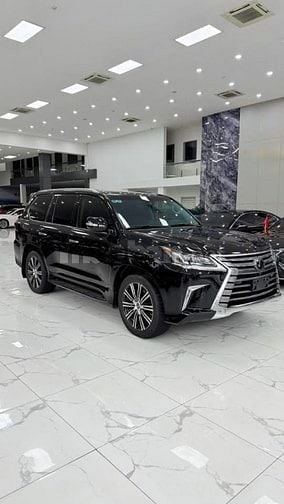 Bán Lexus LX570 nhập Mỹ 2018, 1 chủ, chạy chưa đên 5 vạn.