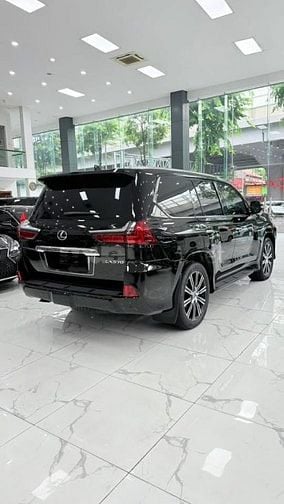 Bán Lexus LX570 nhập Mỹ 2018, 1 chủ, chạy chưa đên 5 vạn.