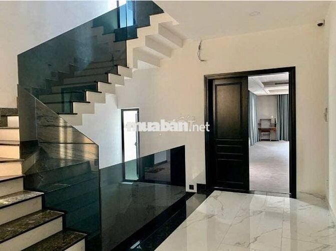 Cho thuê nhà hẻm 491/21 Huỳnh Văn Bánh, Phường 13, Quận Phú Nhuận