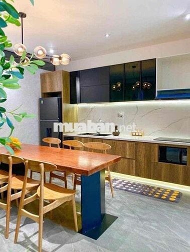 Bán gấp nhà chủ ngộp Bank đẹp .SHR 785tr